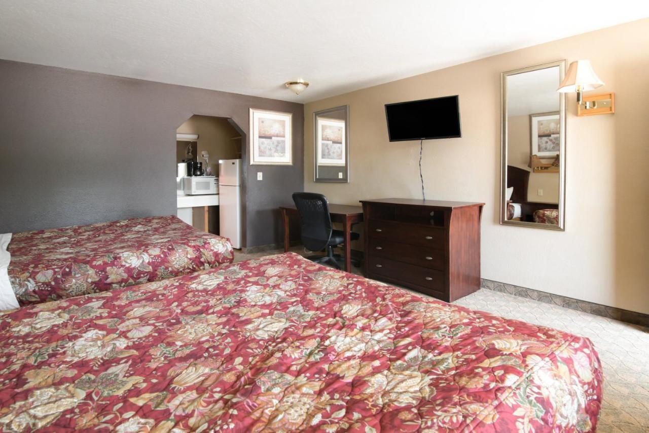 Cedar Lodge Motor Inn Medford Eksteriør bilde